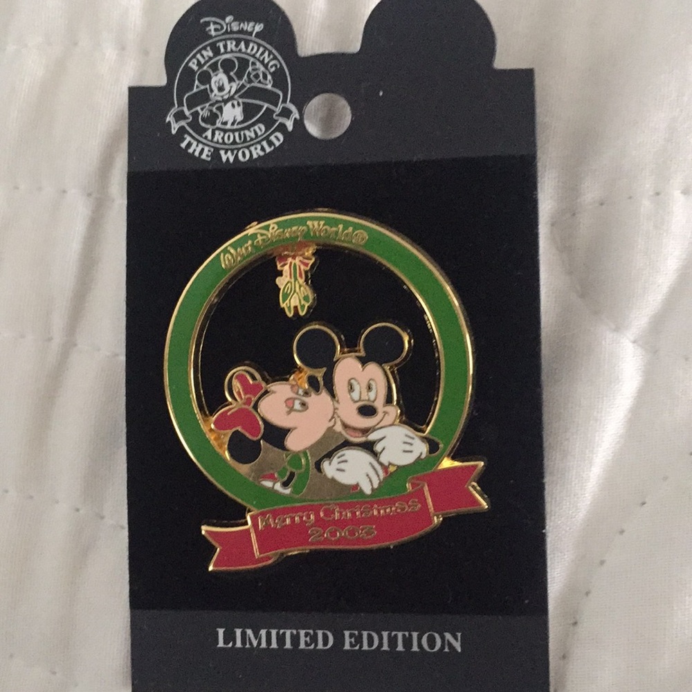 New Disneyworld Limited Edition Collectors Pin